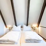 Casa de Férias Ferienwohnpark Nurdachhaus Typ 8 Ndt 004 Immenstaad am Bodensee